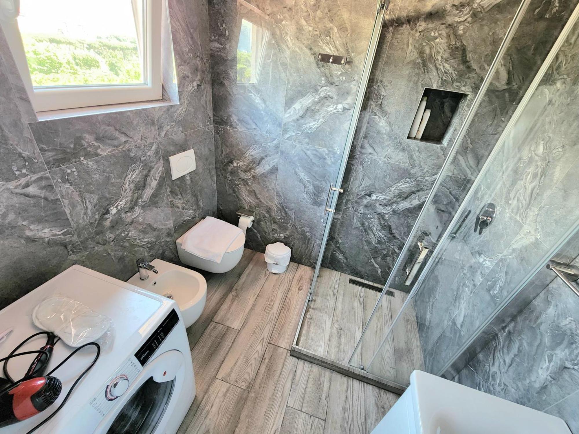 Tirana City Center Penthouse Oasis Exterior photo